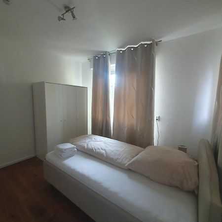 Privatzimmer Im Schlesischen Viertel - Nahe Uniklinik ไมนซ์ ภายนอก รูปภาพ